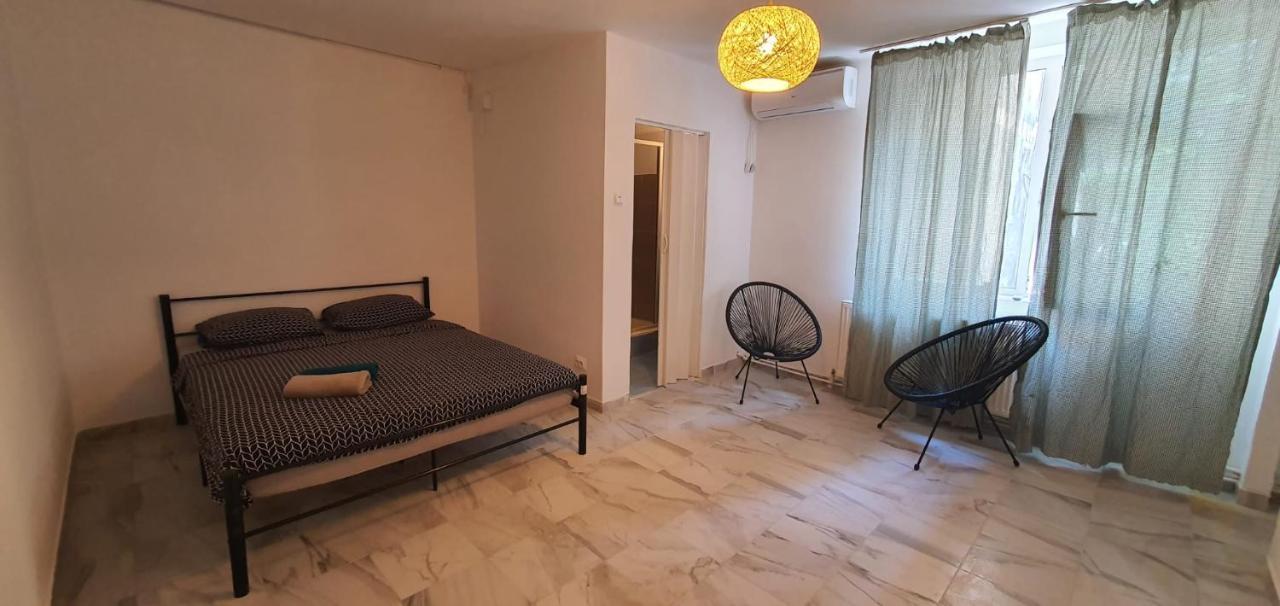 부쿠레슈티 Cozy Spacious Studio 아파트 외부 사진